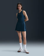 Saia Nike Court Dri-Fit Feminina - Verde Esmeralda