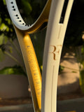 Raquete de Tênis Wilson Rf  01 Hall Of Fame Edição Especial - Branca/Dourada