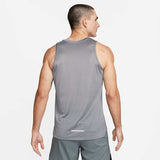 Regata Nike Dri-FIT Miler Masculina - Cinza