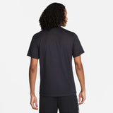 Camiseta Nike Dri-FIT Legend Masculina - Preto