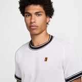 Camiseta Nike Court Heritage Masculina - Branca/Preta